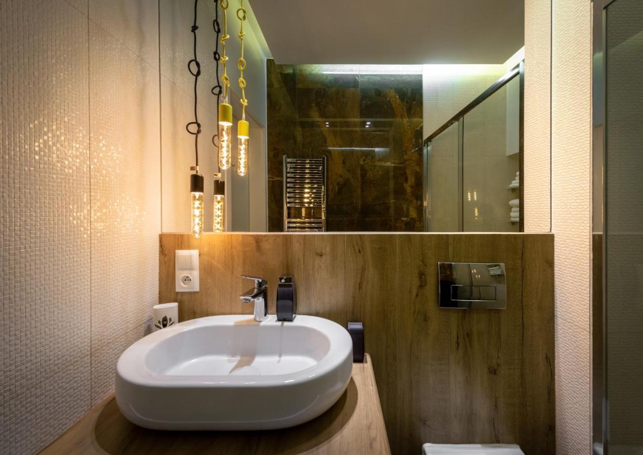 Premium Apartment For Jewish Quarter & Old Town Plus Pool Krakow Luaran gambar